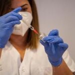 El sindicato de enfermería exige vacunar todos los días para llegar en julio al 80 % de la población