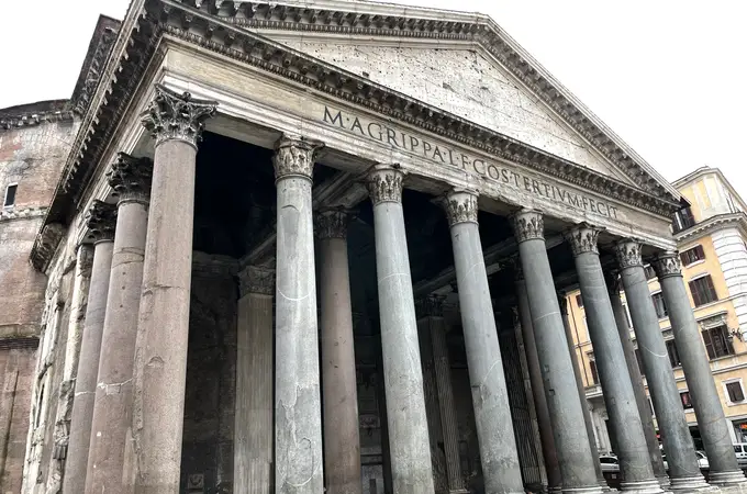 El Panteón de Roma, Panteón de Dioses