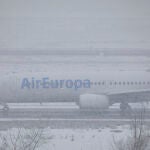 Un avión de la compañía Air Europa en el Aeropuerto de Madrid-Barajas Adolfo Suárez el pasado viernes
