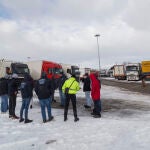 Caminones estacionados en el área del Estadio Zorrilla de Valladolid por la tormenta Filomena.