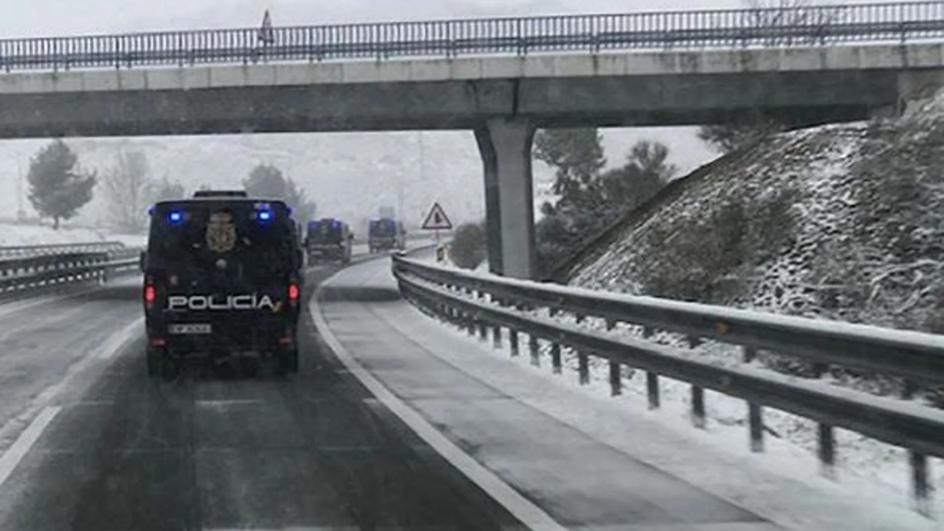 Policía Nacional acude a las llamadas de emergencia durante el temporal