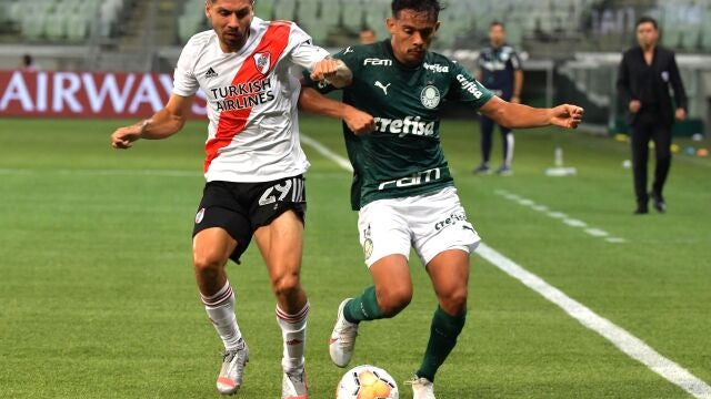 Gonzalo Montiel con River Plate.