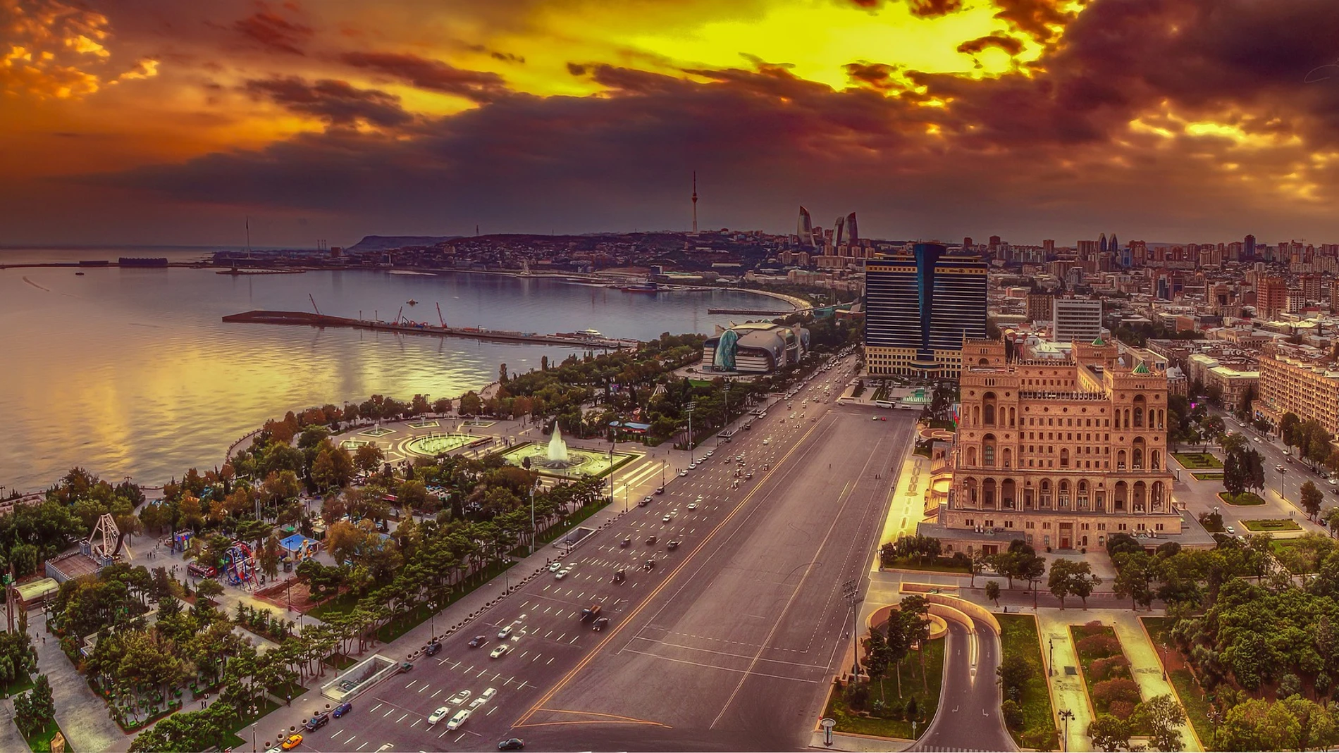 La ciudad de Bakú, a las orillas del mar Caspio.