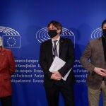 El ex presidente de Cataluña, Carles Puigdemont, ha solicitado hoy en el Parlamento Europeo el rechazo de su suplicatorio