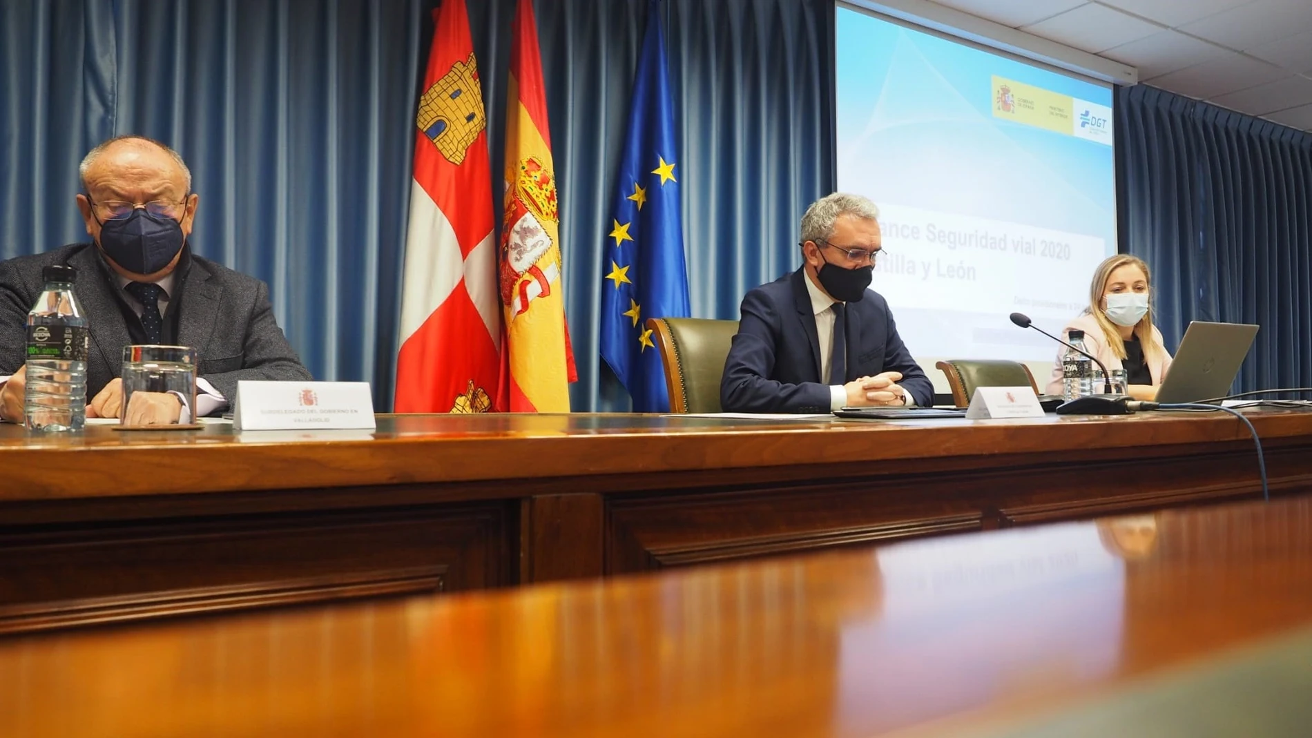 El delegado del Gobierno en Castilla y León, Javier Izquierdo, durante la rueda de prensa de presentación del balance de tráfico de 2020