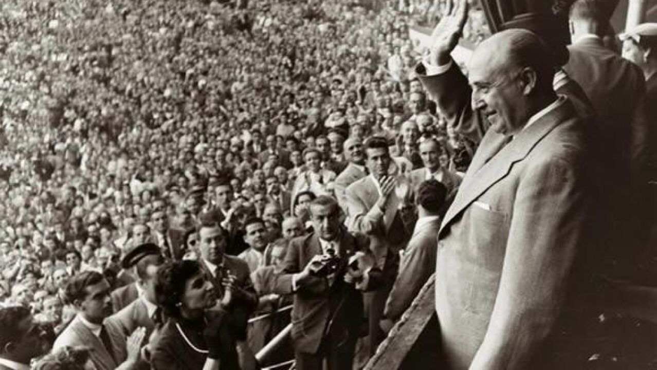 Las cinco “palancas” de Franco al Barça que intentan borrar de la historia