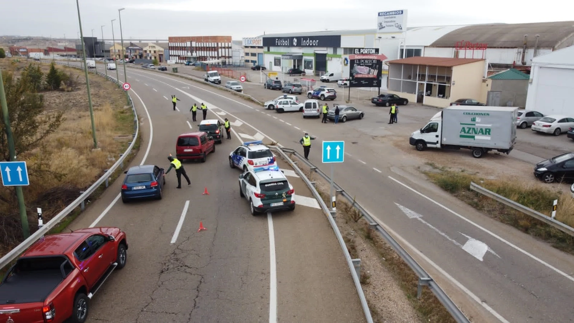 Control de la Guardia Civil de Tráfico en una carreteraGUARDIA CIVIL (Foto de ARCHIVO)26/10/2020