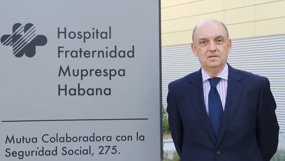 José Fabregat, neurocirujano, médico especialista en Medicina Hiperbárica y gerente del Hospital Fraternidad-Muprespa Habana, en Madrid