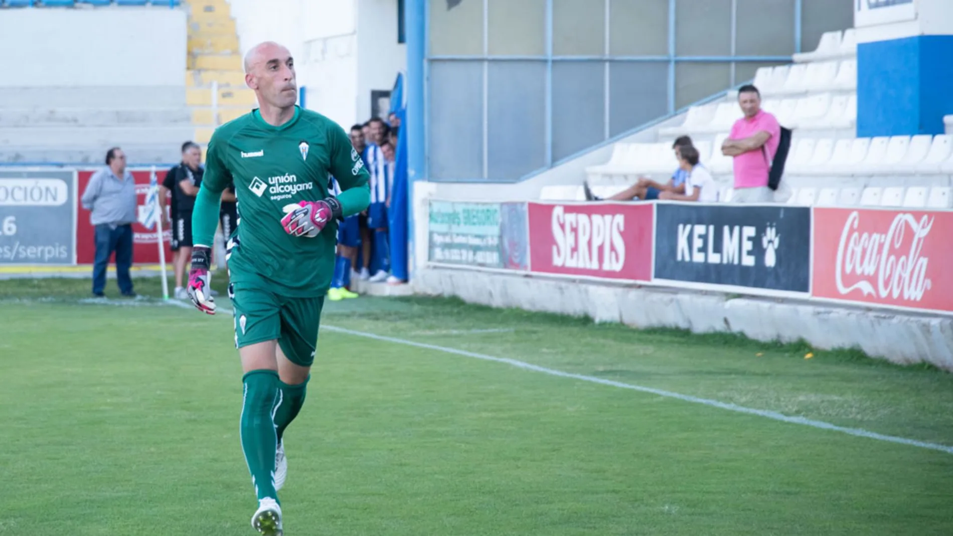 José Juan, portero del Alcoyano, es el futbolista más longevo de la Copa del Rey