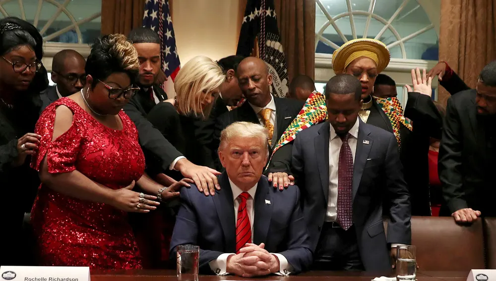 Seguidores afroamericanos del presidente Trump en un acto en la Casa Blanca en febrero de 2020