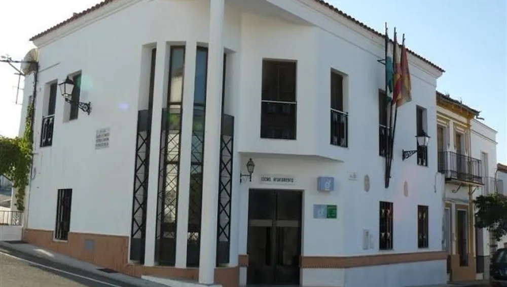 El Ayuntamiento de Cumbres de Enmedio (Huelva)