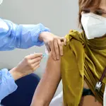  España puede dejar de usar hasta 10 millones de vacunas por falta de jeringuillas