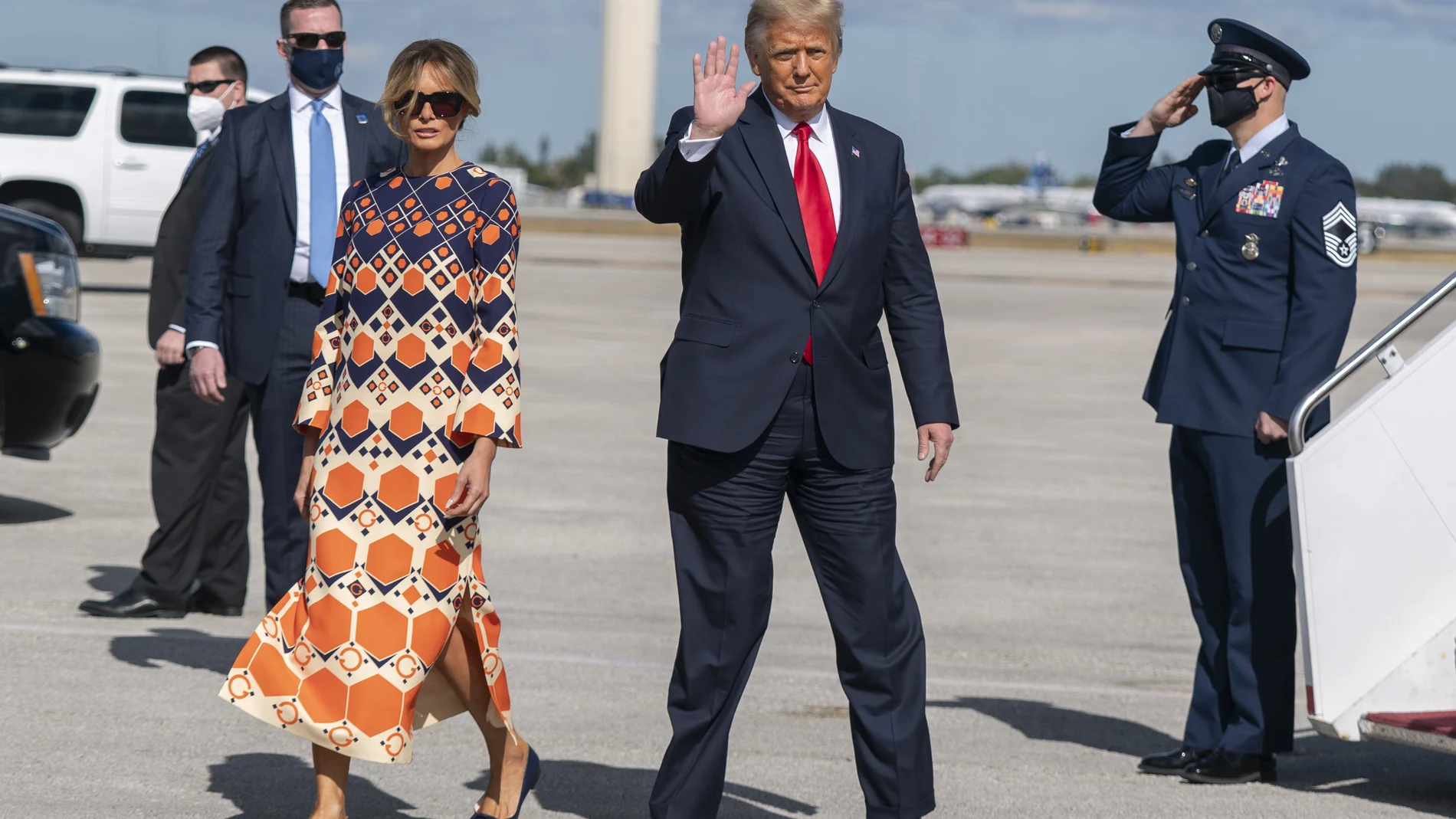 El ex presidente Donald Trump y su mujer Melania Trump a su llegada a Palm Beach el pasado 20 de enero