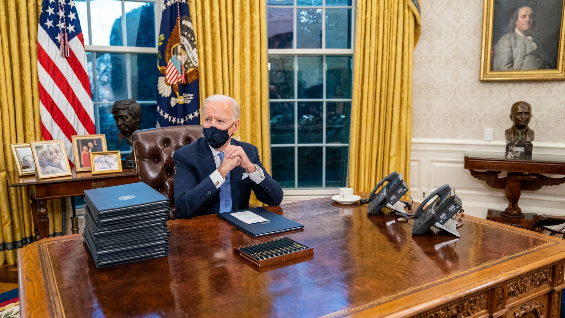 Joe Biden en el Despacho Oval