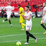 Sergi Gómez con el Sevilla.
