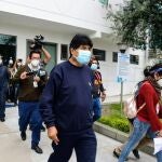 El expresidente boliviano Evo Morales tras recibir el alta después de doce días hospitalizado por coronavirus