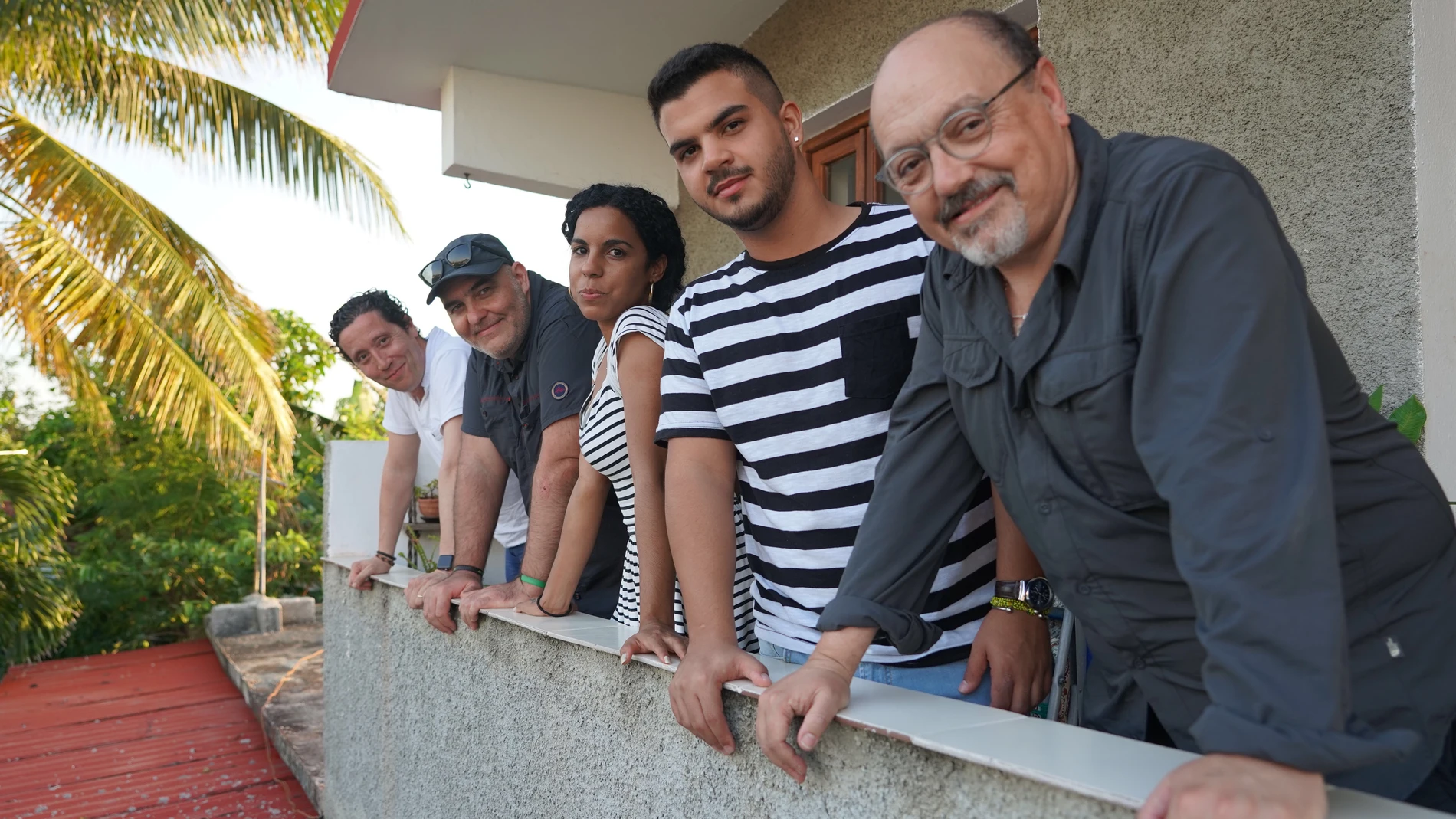 De izquierda a derecha; Jorge Moreta, Eduardo Margareto, Danay Suárez, Jesús Pupo y Rafael Monge