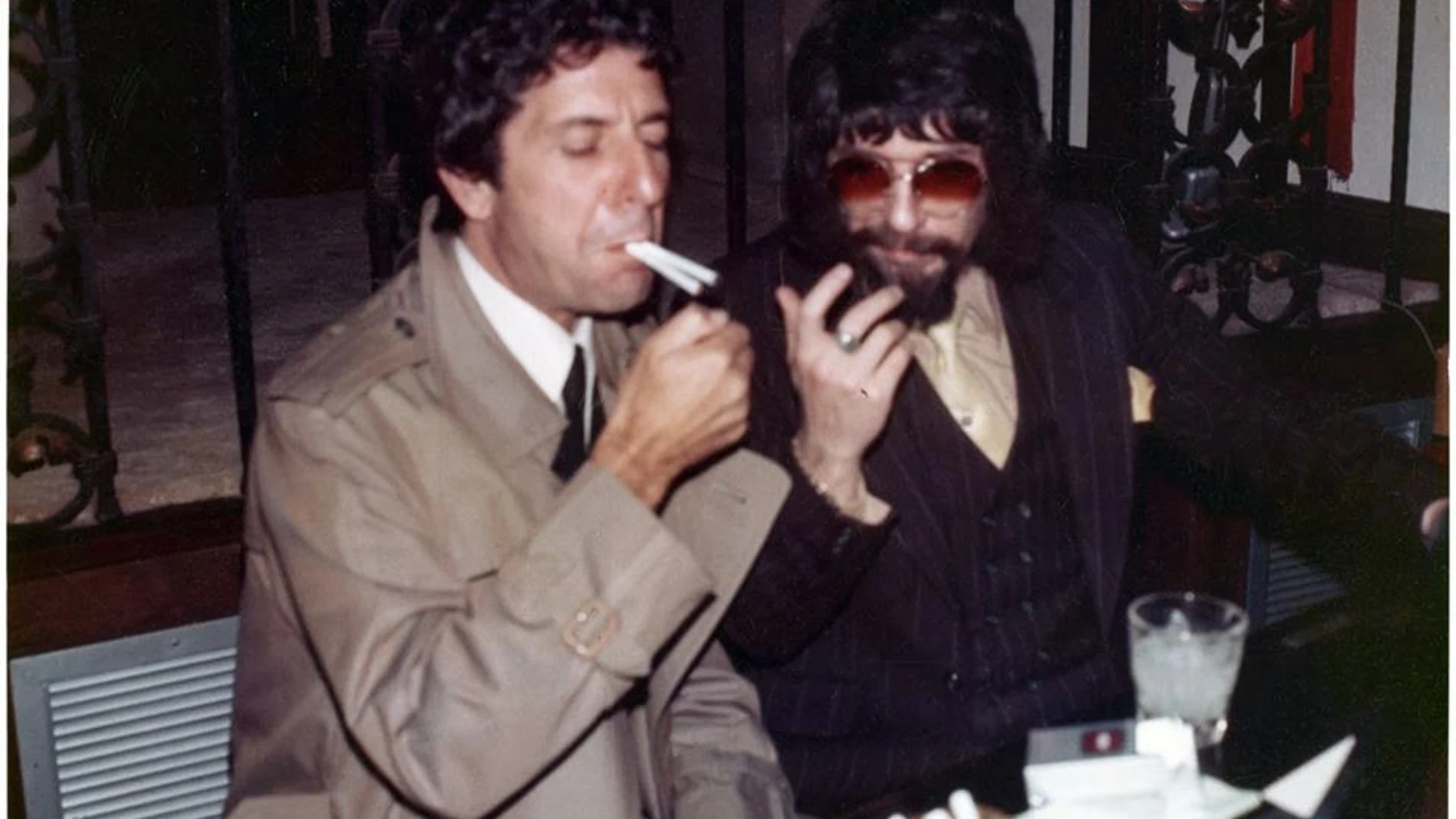 Leonard Cohen y Phil Spector solían beber juntos