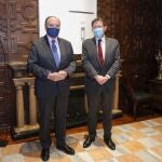 El presidente de la Generalitat valenciana, Ximo Puig, junto al presidente de la Cámara de Comercio, José Vicente Morata