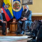 El presidente ecuatoriano reunido con el Secretario General de la OEA, Luis Almagro, en su visita a Washington