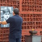 Homenaje en el Parlamento vasco a Gregorio Ordóñez, asesinado por ETA el 23 de enero de 1995
