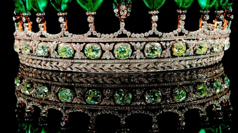 Tiara Katharina Henckel Von Donnersmarck