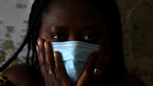 Mariama Dumbya tiene 23 años y a los 14 sufrió mutilación genital femenina