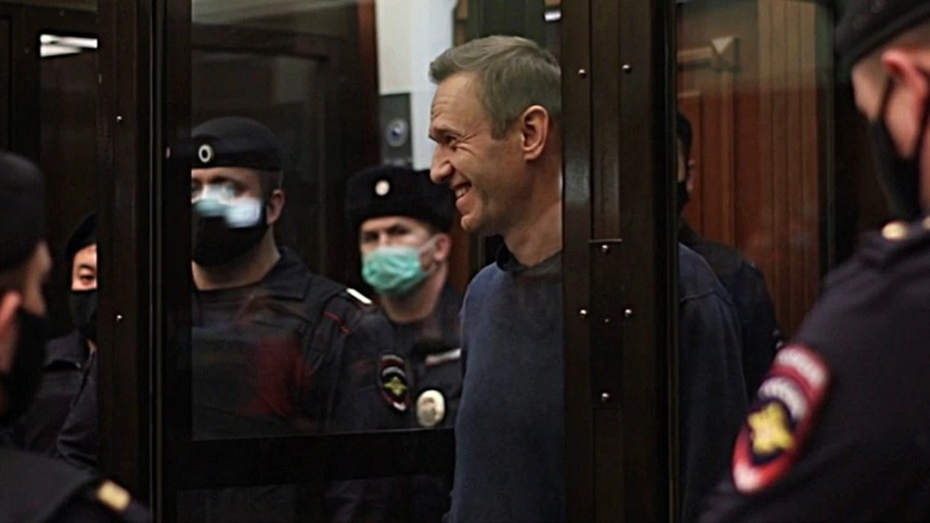 Captura de imagen de TV del líder opositor ruso, Alexéi Navalni (2d)