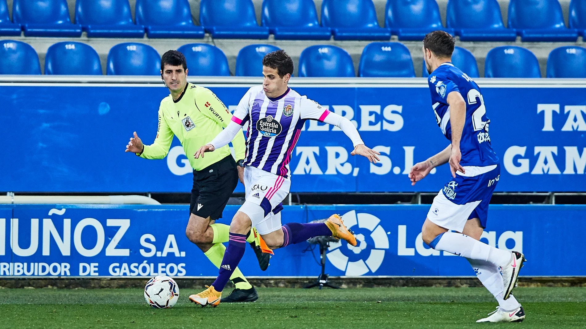 Pablo Hervías con el Real Valladolid.