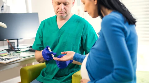 Las mujeres con antecedentes de diabetes gestacional tienen el doble de probabilidades de desarrollar calcio en las arterias del corazón
