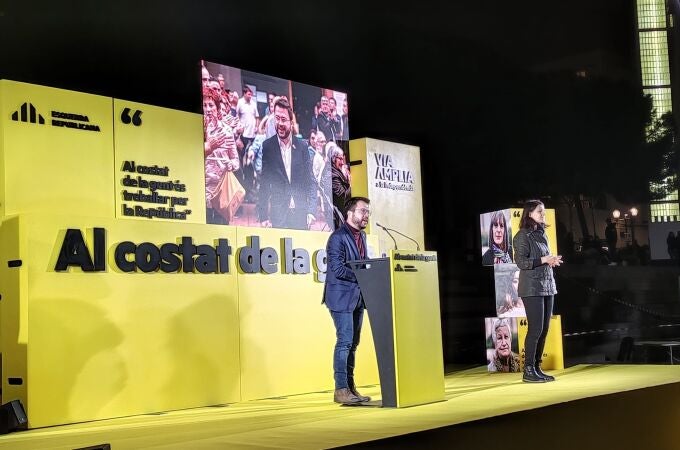 El vicepresidente de la Generalitat en funciones y candidato de ERC a la Presidencia, Pere Aragonès, en un mitin de campaña en el Parc del Clot de Barcelona.EUROPA PRESS05/02/2021