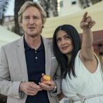 Owen Wilson y Salma Hayek en un fotograma de "Bliss"