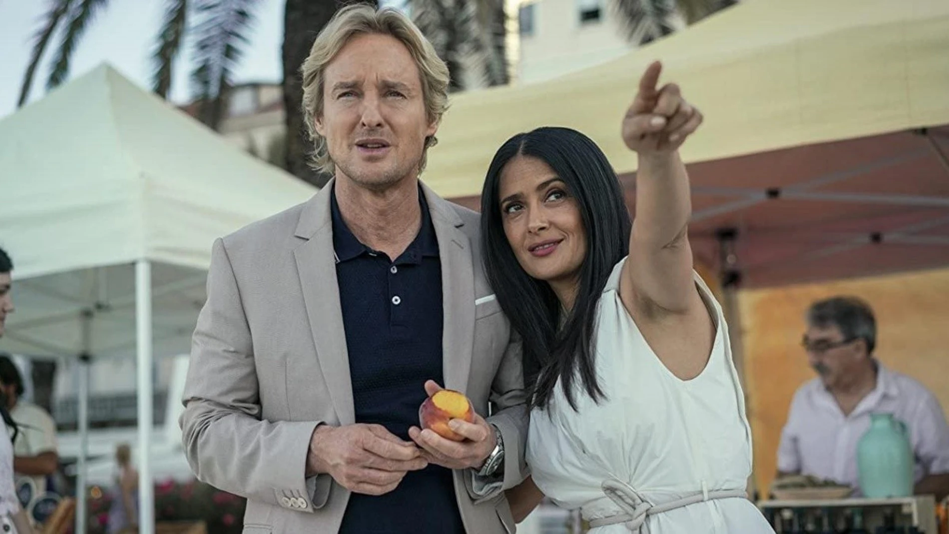 Owen Wilson y Salma Hayek en un fotograma de "Bliss"