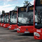 Presentación de nuevos autobuses híbridos de la EMT, en Valencia