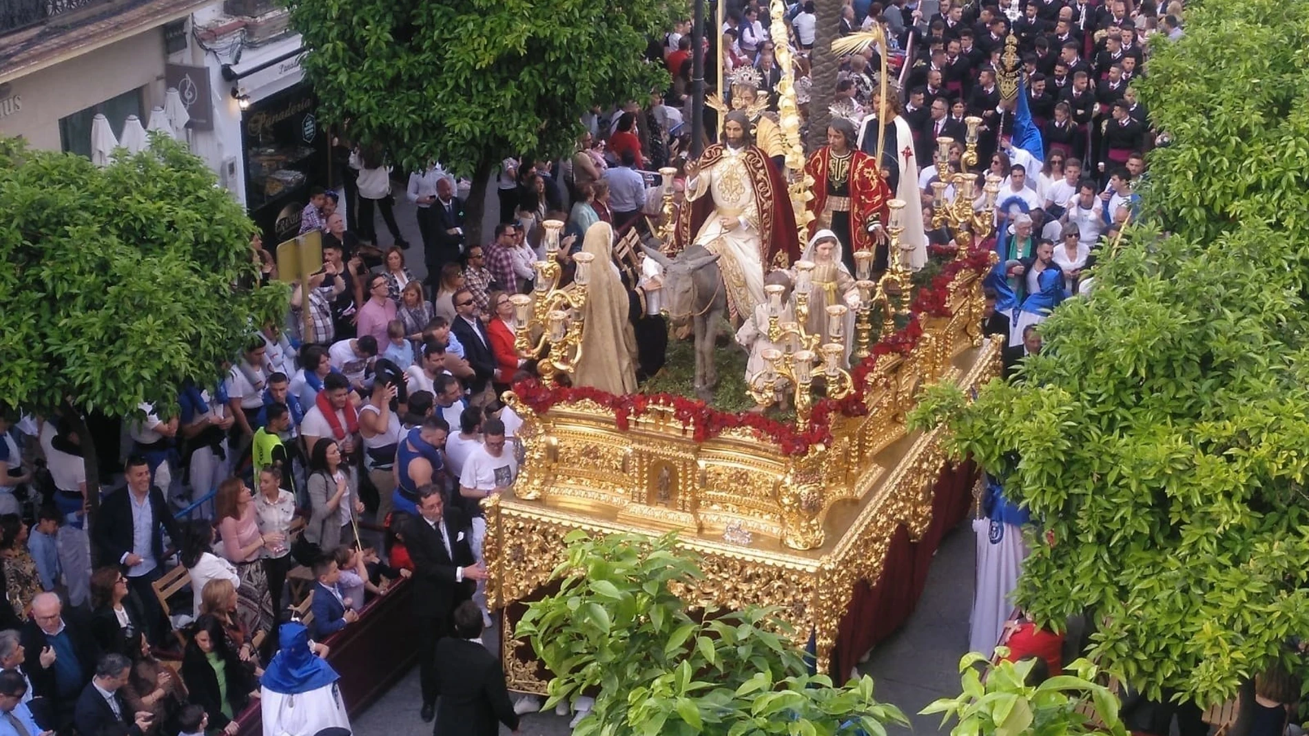 Paso de Semana Santa en Jerez