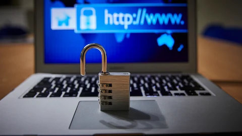 Debemos buscar tiendas cuya dirección comience por HTTPS, ya que esto garantiza que la información que transmitimos esté cifrada | Fuente: Jesús Hellín / Europa Press