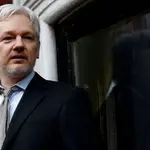 Las imágenes, que datan de 2011, fueron compartidas por la cuenta de WikiLeaks y muestran la interpretación de Assange sobre la situación afgana