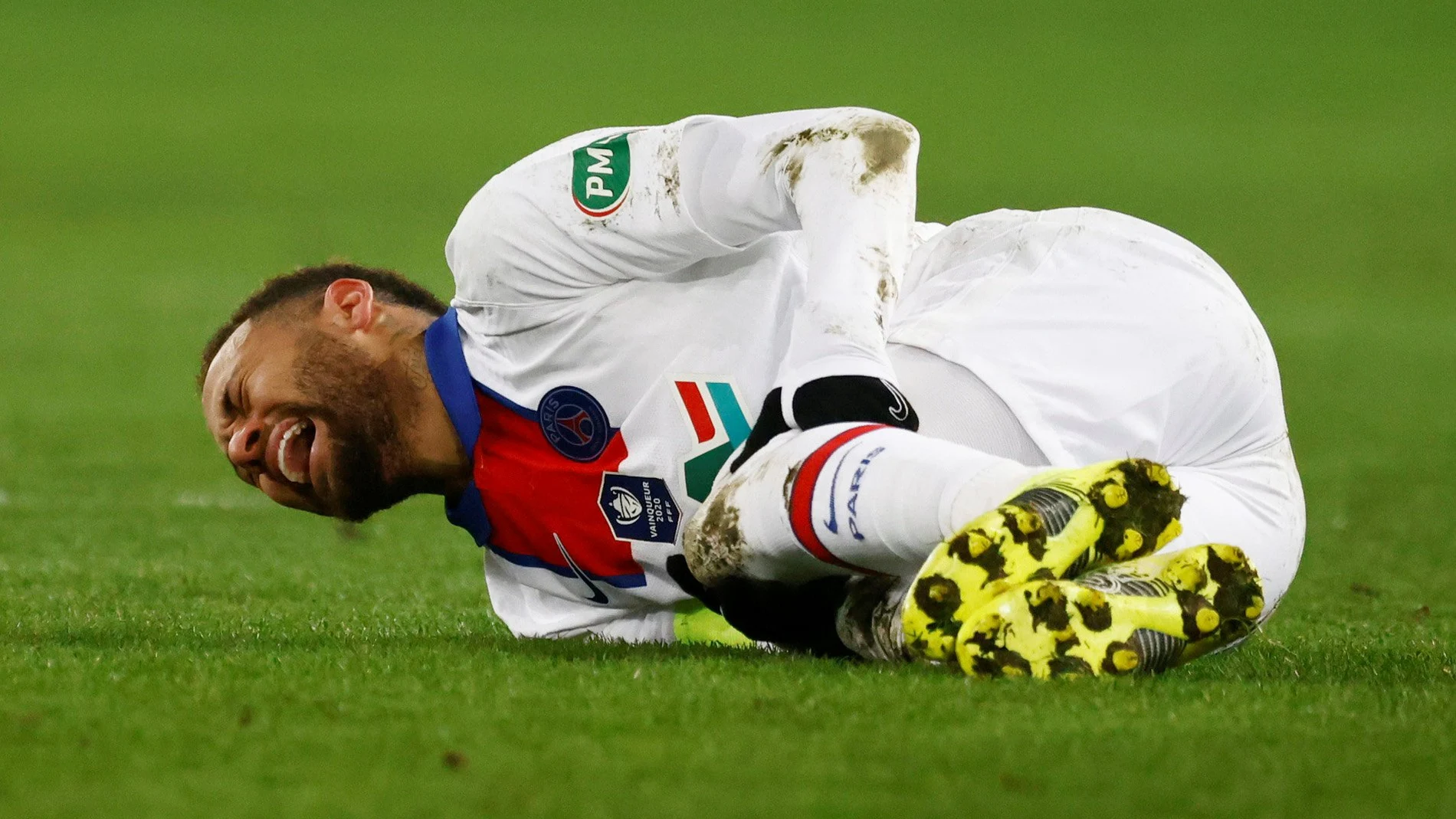 Neymar, lesionado en el partido de Copa contra el Caen