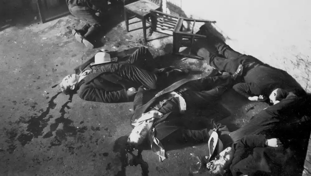 La escena de la matanza de San Valentín, en la que Al Capone mandó asesinar a siete hombres de una banda rival