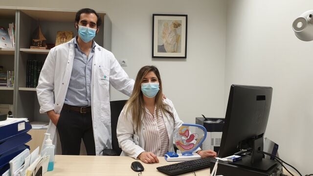 Dr. Orozco y Dra. Nhaiara Domenech