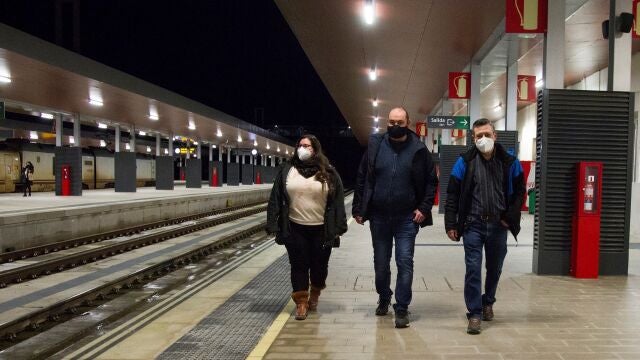 El colectivo Grupo Tren Zamora pide recuperar el "tren madrugador"