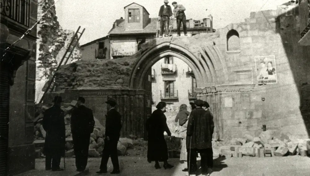 Derrocamiento de la iglesia de Santa María en Puigcerdá