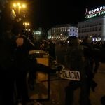 Agentes antidisturbios de la Policía Nacional durante una intervención en Madrid. EFE/JuanJo Martín