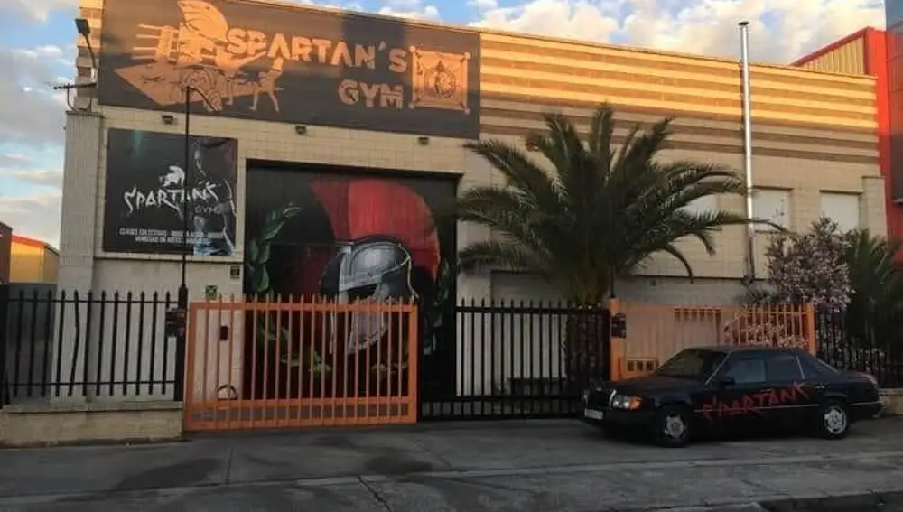 Exterior del Centro Deportivo Spartan`s Gym de Palencia
