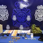 DInero, drogas y armas incautadas por la Policía Nacional en la operación