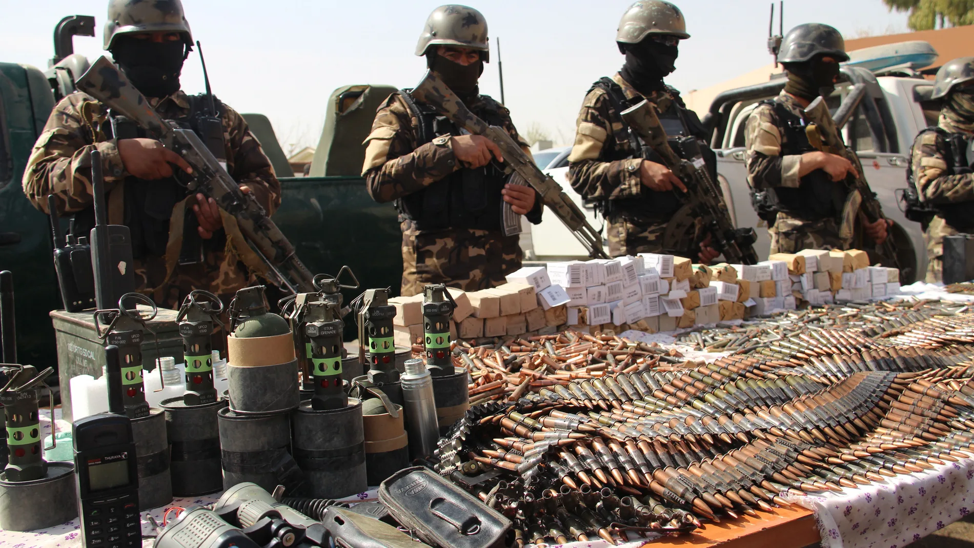 Fuerzas afganas participan en una operación militar contra los talibanes en Helmand