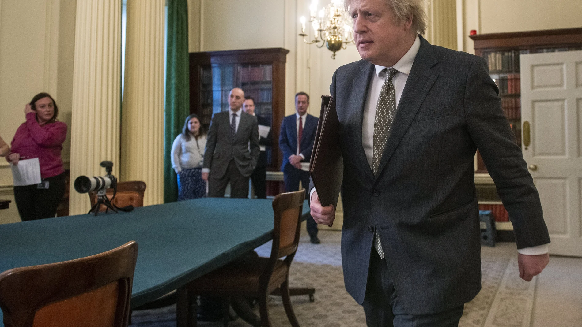 Boris Johnson presenta hoy el plan de desescalada para Reino Unido, incluida la vuelta a clases