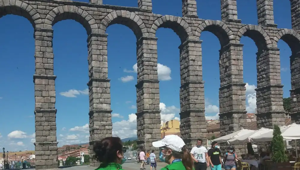 Guías oficiales de turismo de Segovia Imperdible