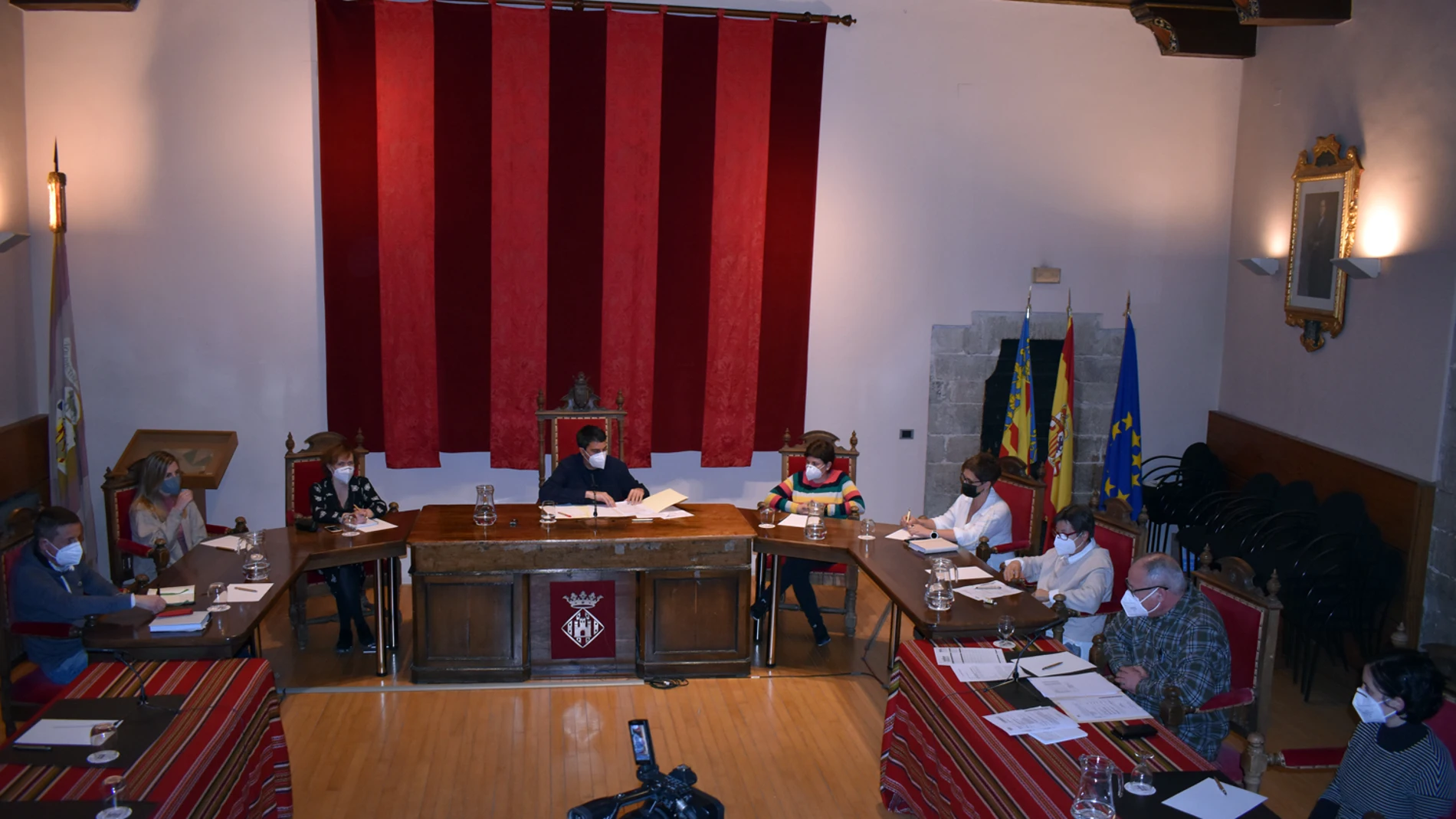 Imagen del pleno del Ayuntamiento de Morella presidido por su alcalde