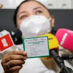 Mirian Arrúa fue el 22 de febrero la primera persona vacunada en Paraguay